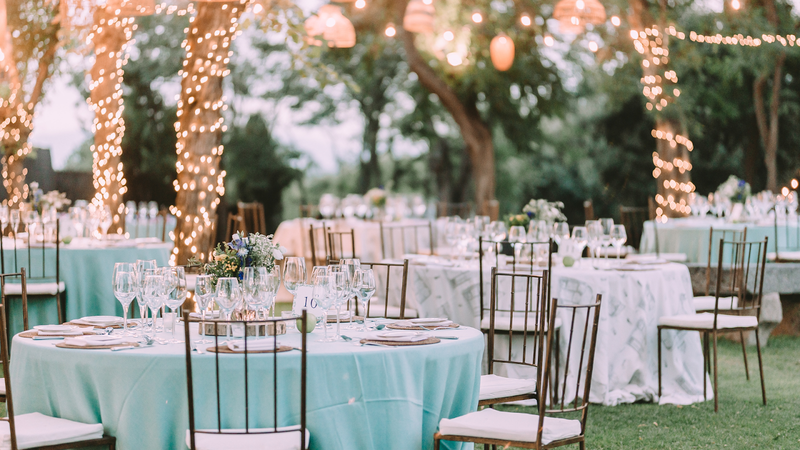 Cooling guests with Outdoor event fans