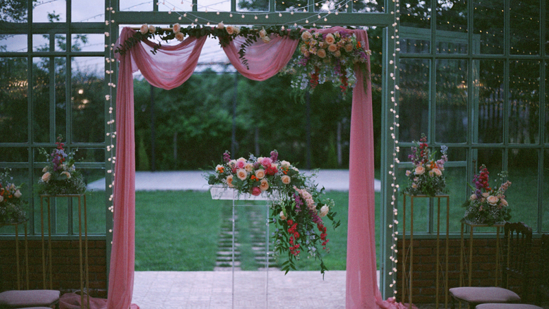 How to Bring a Fairy Tale Wedding to Life