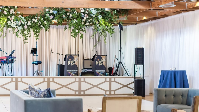 Wedding Band vs DJ: Which Is the Better Investment?