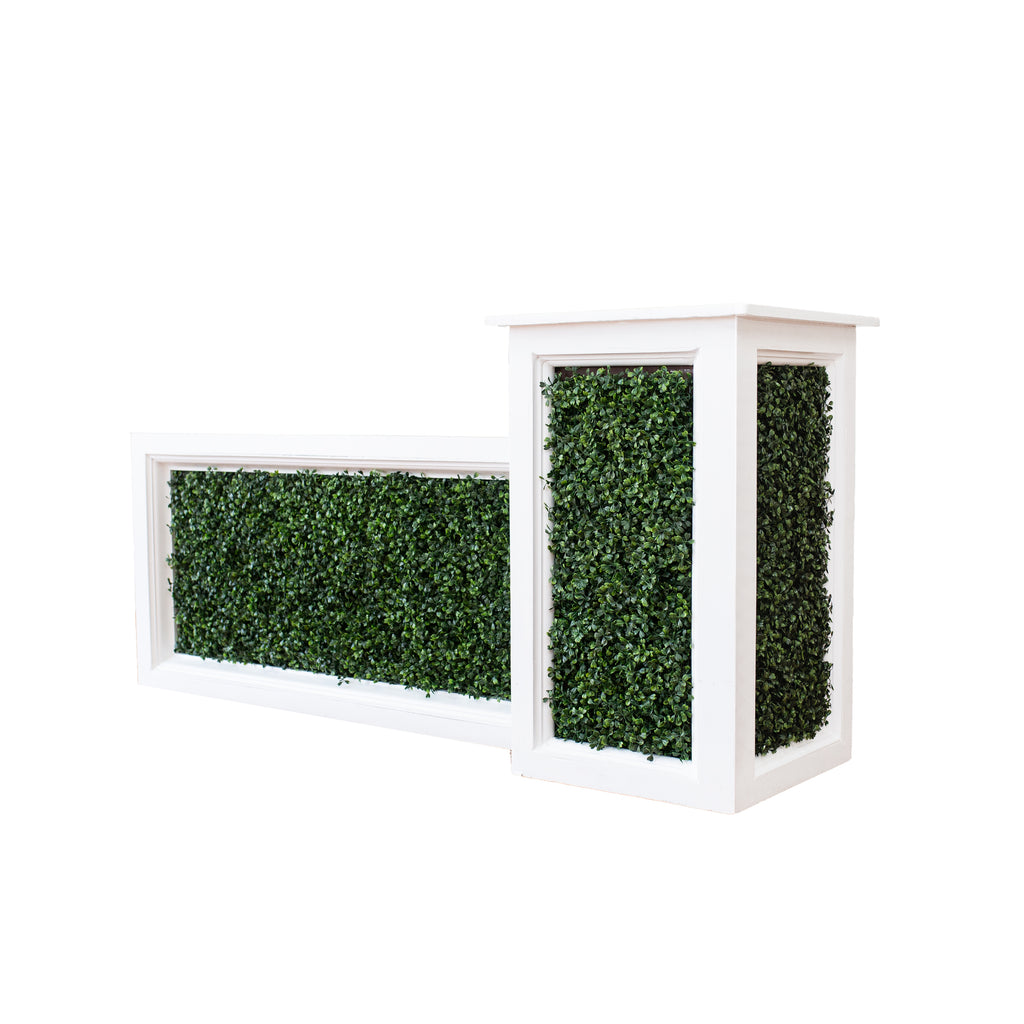 Chameleon Stage Facade: Boxwood Corner