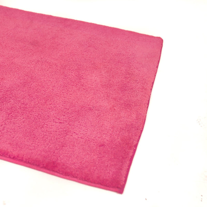 Hot Pink Carpet Runner 3' x 25'