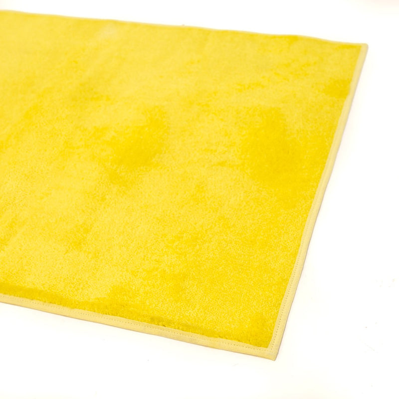 Gold Carpet Runner 6' x 25'